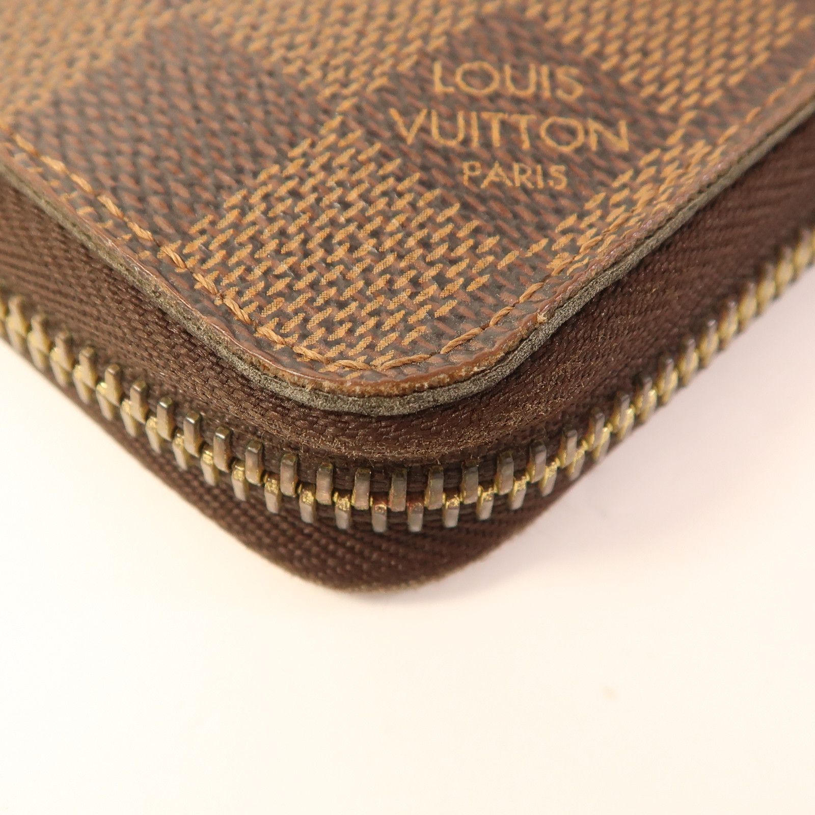 Louis Vuitton Zippy Wallet, Damier Ebene