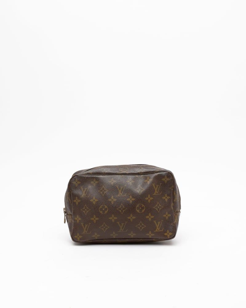 Louis Vuitton Monogram Truth Toilette 23