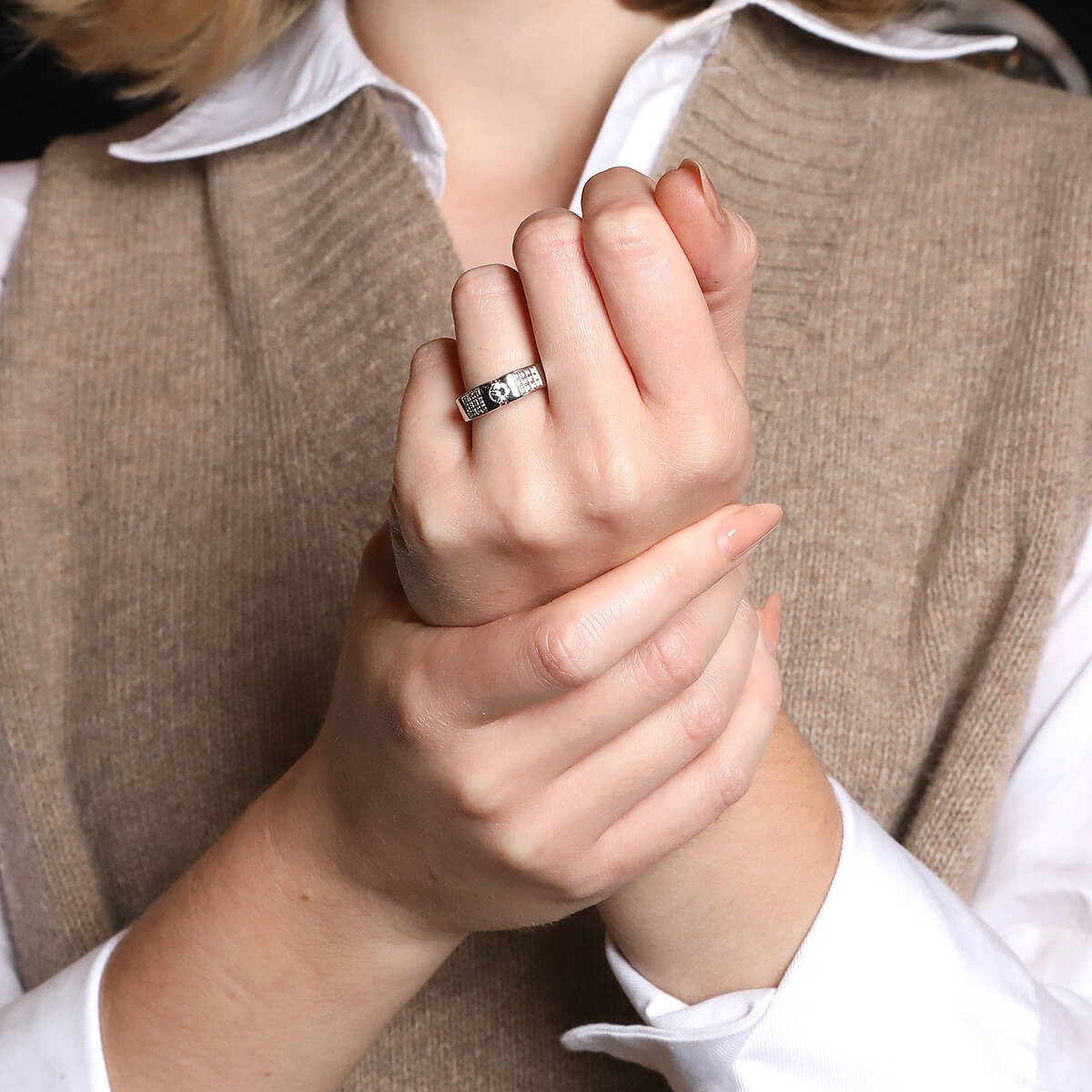 Korloff diamonds and gold ring