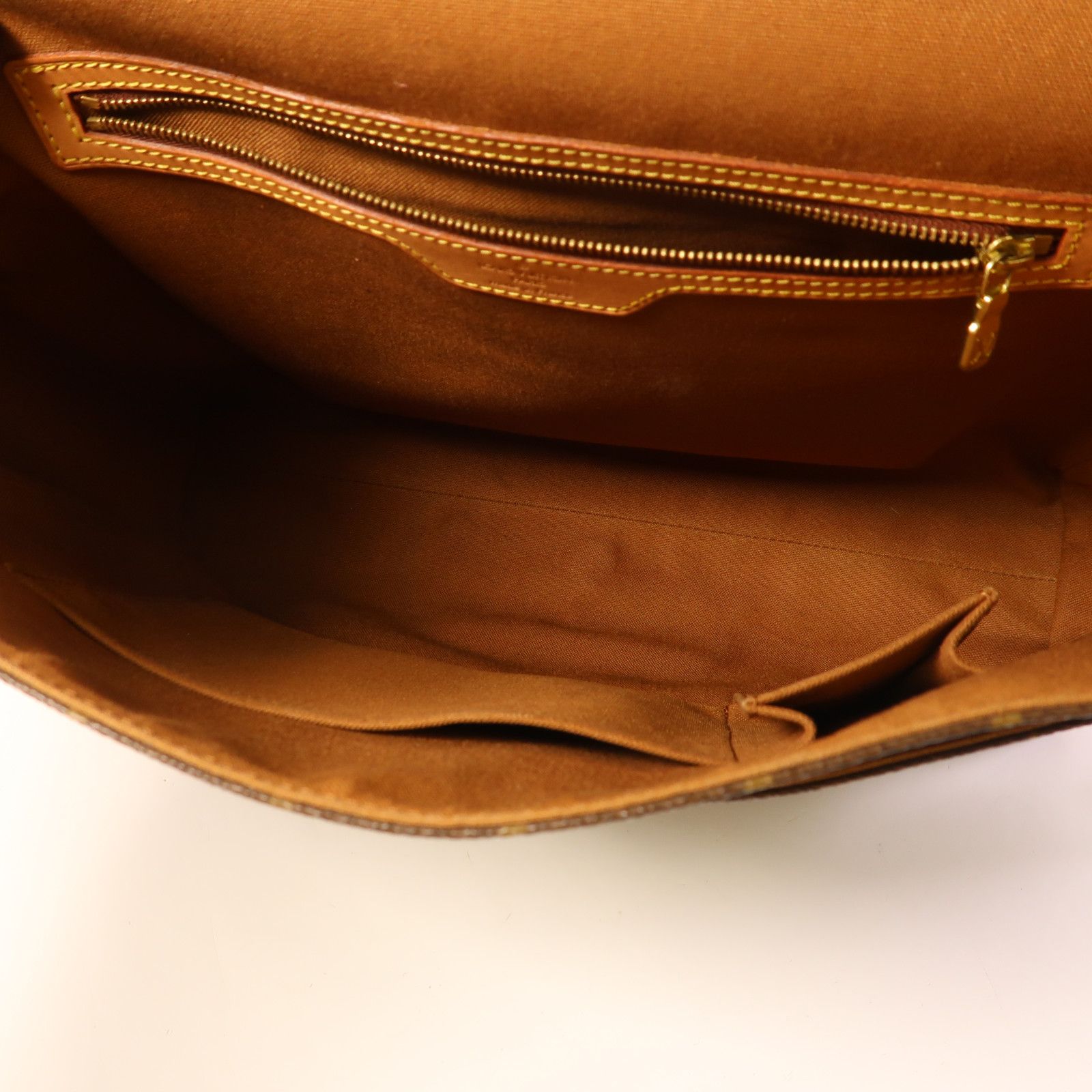 Louis Vuitton Abbesses Messenger, Monogram