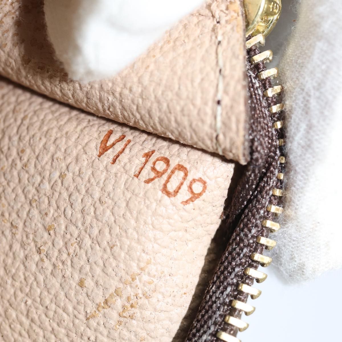 Louis Vuitton Monogram Bucket Pm Pouch Accessory Pouch Lv Auth