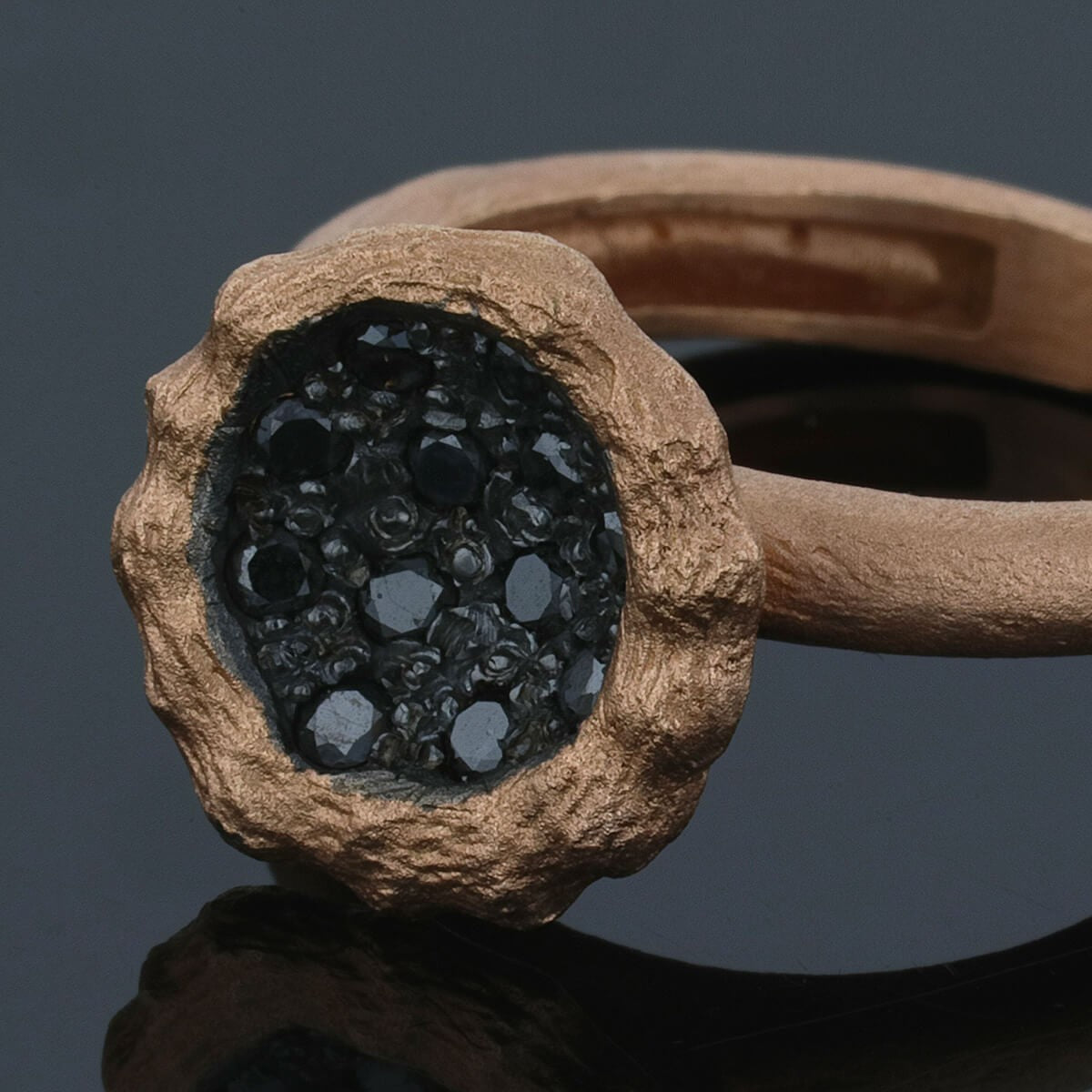 Luis Navarro aquamarine, diamonds and gold ring