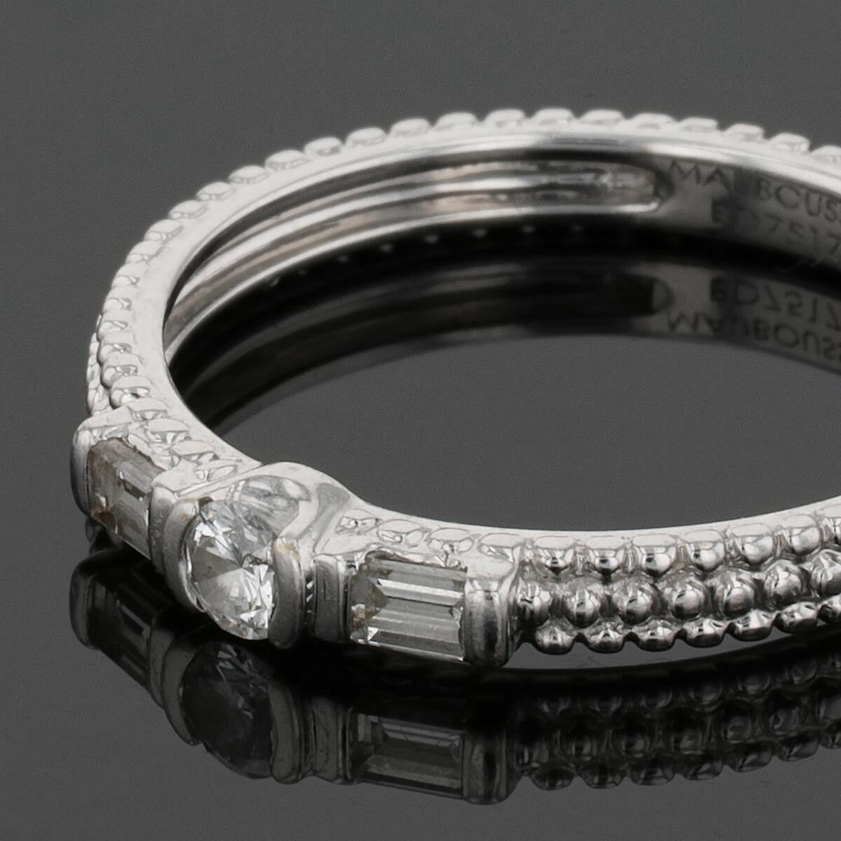 Mauboussin Amour Je tÕaime diamonds and gold ring