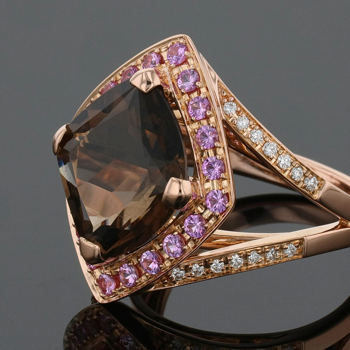 Mauboussin Fou de Toi pink sapphires, diamonds, quartz and gold ring