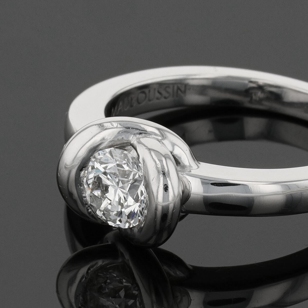 Mauboussin Gold Swan diamond and gold