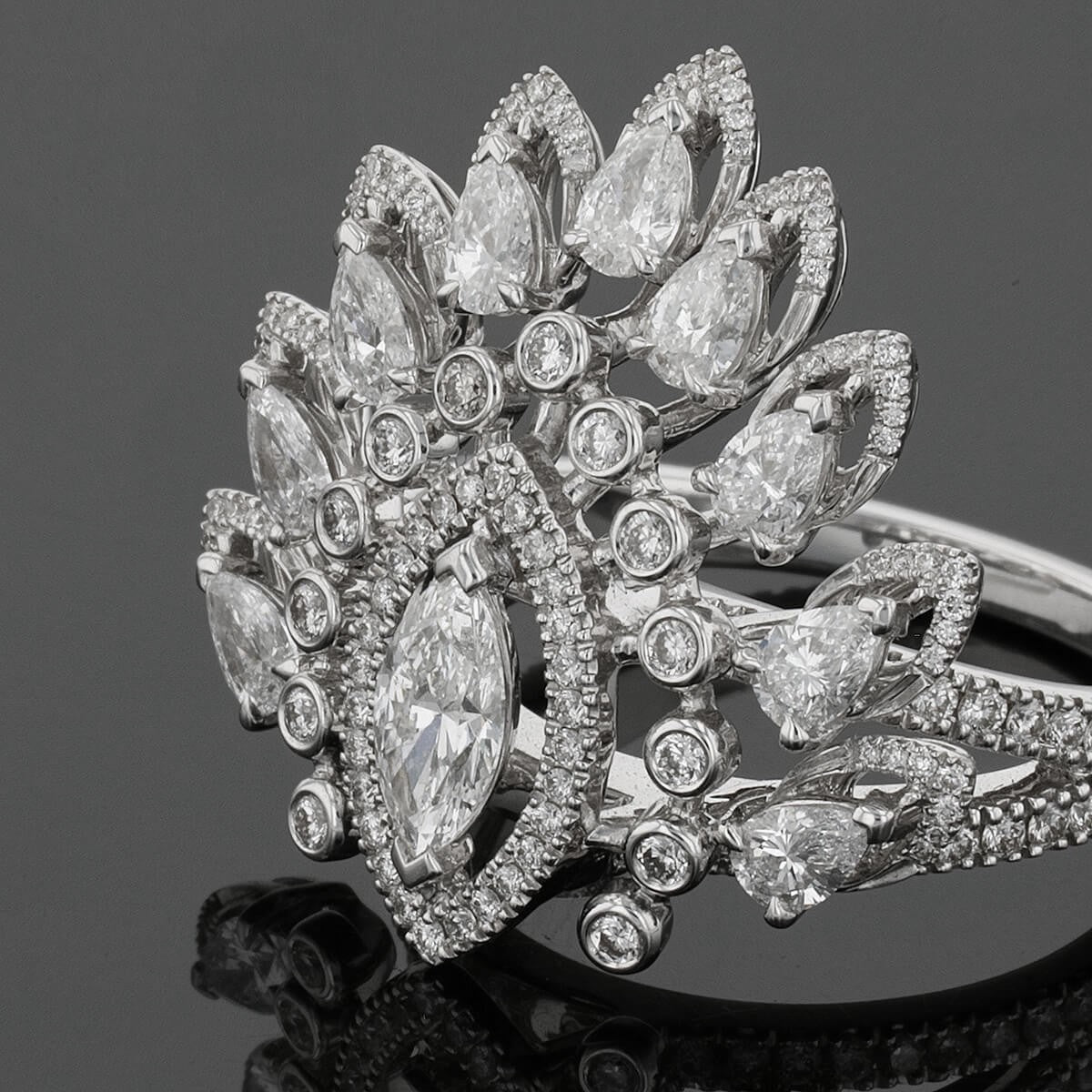 Messika Marquise Desert Bloom diamonds and gold ring