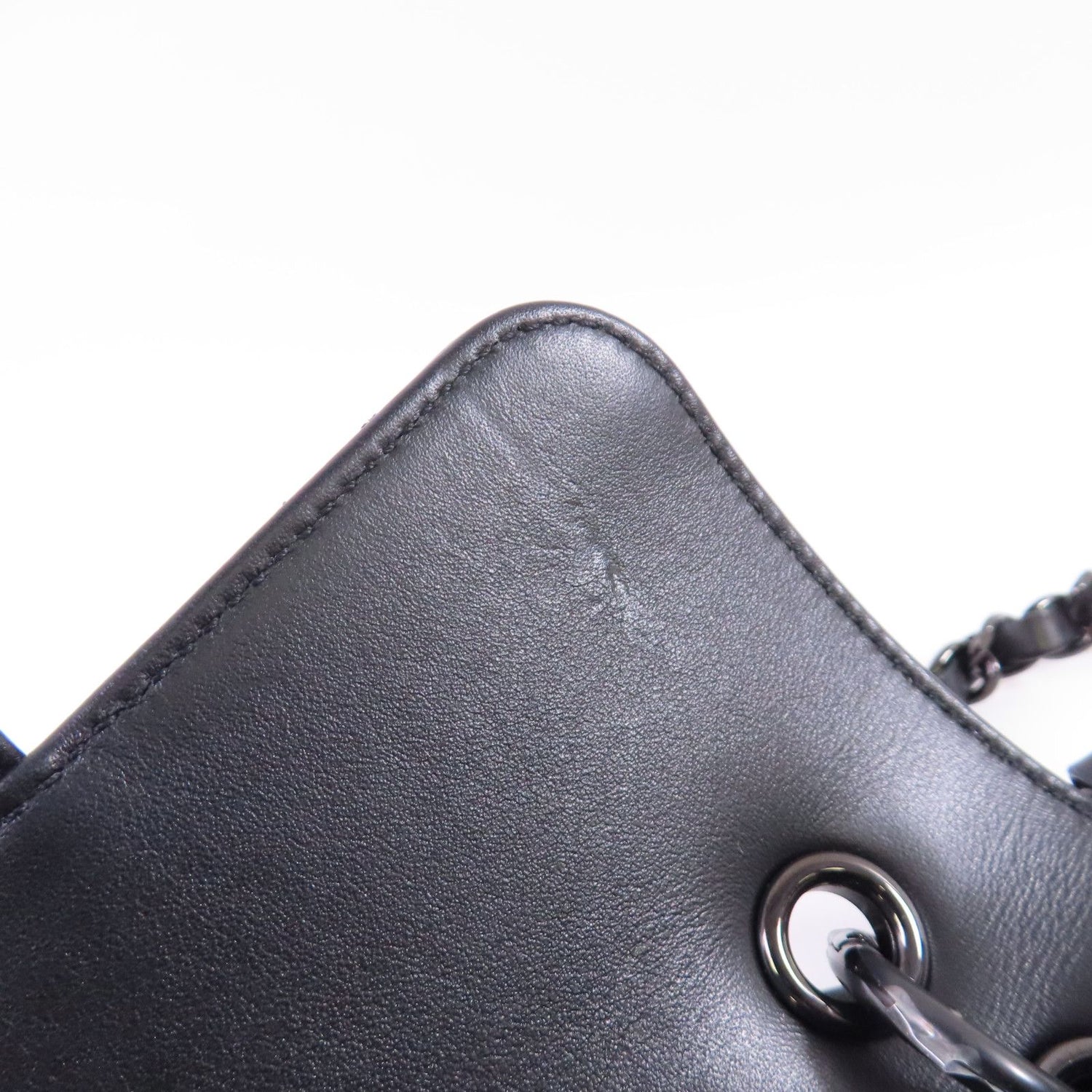 Chanel Black Cowhide Leather Mini Flat Chain Shoulder Bag Hand-handed Shoulder Bag 2way Shoulder Bag Calfskin (cow