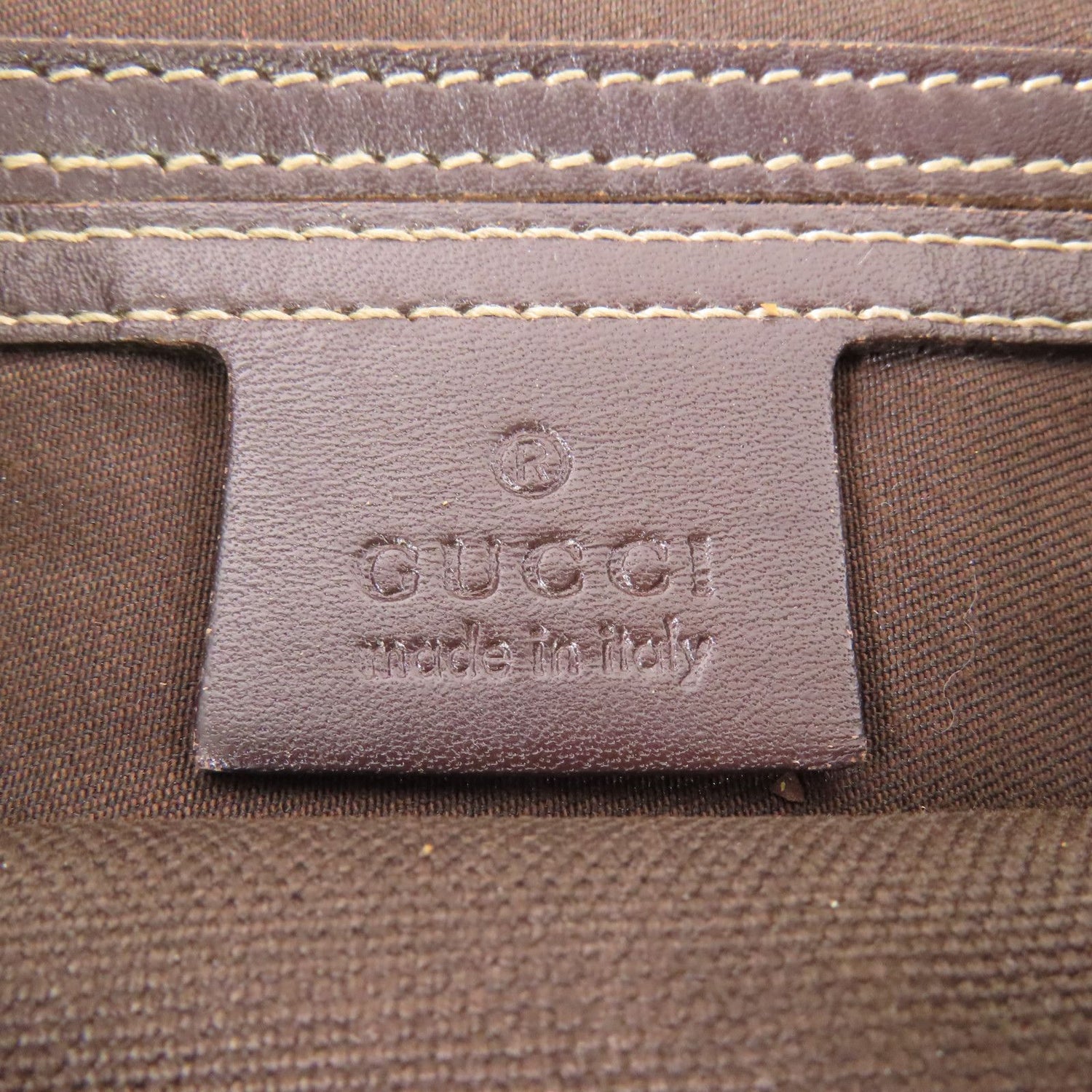 Gucci Large Flat Messenger, GG Supreme