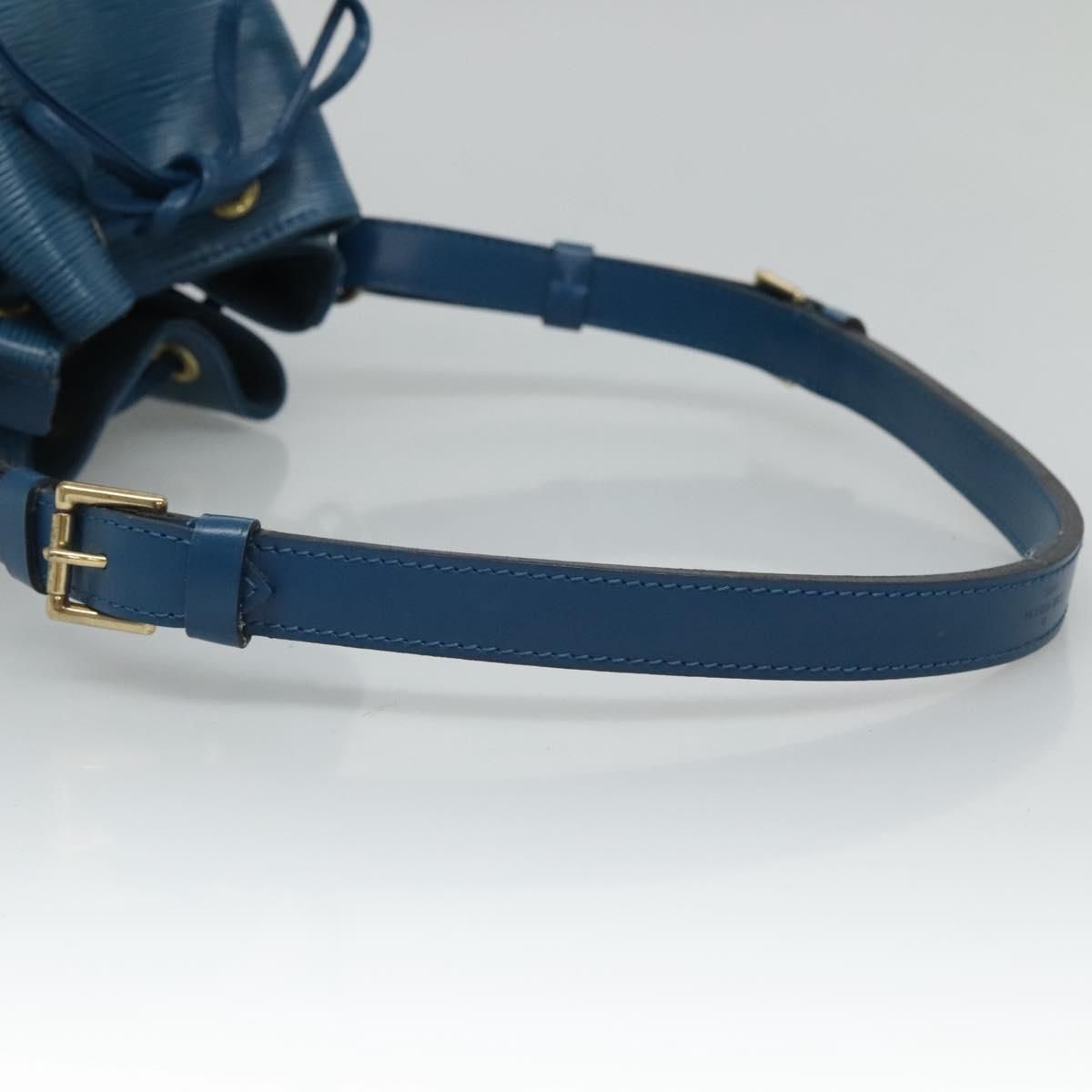 Louis Vuitton Epi Petit Noe Shoulder Bag Blue M 44105 Lv Auth