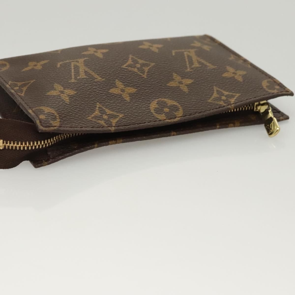 Louis Vuitton Bucket Pouch PM, Monogram