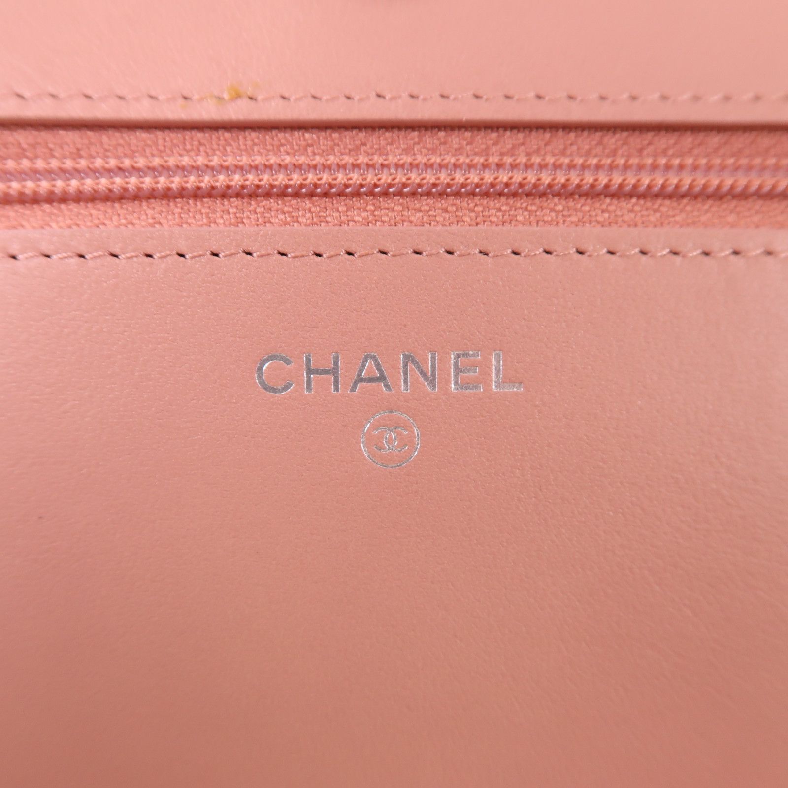 Chanel White Pink/white Lacquer Leather/cowhide Leather Woc Wallet On Chain Silver Cross Shoulder Bag