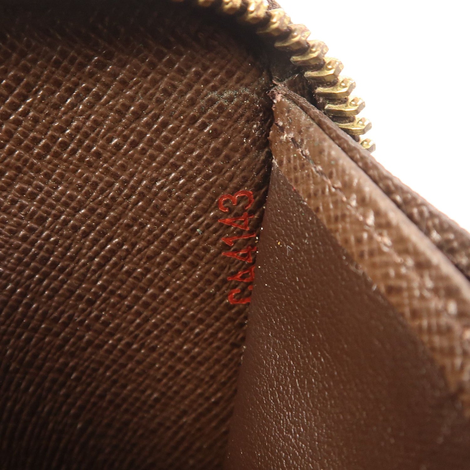 Louis Vuitton Zippy Wallet, Damier Ebene