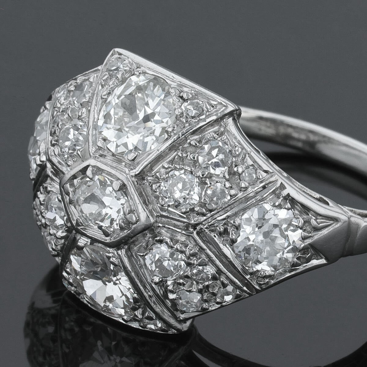 Platinum and diamonds ring