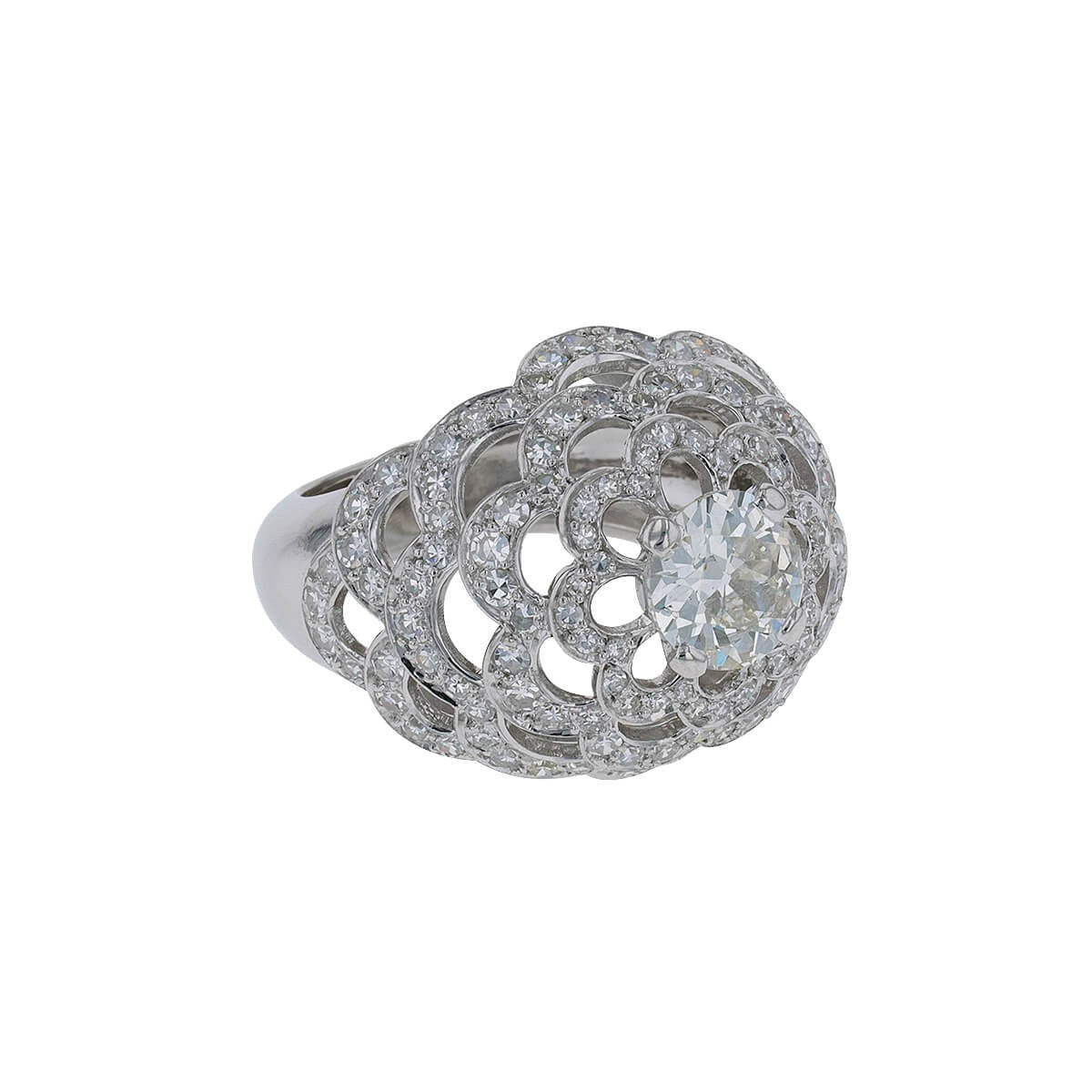 Platinum and diamonds ring