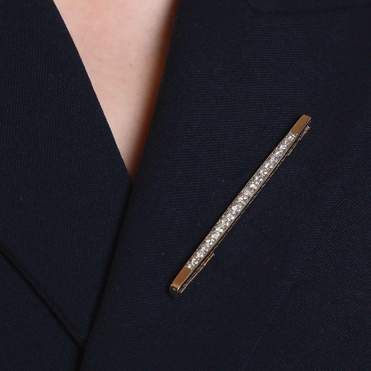 Platinum, gold and diamonds brooch