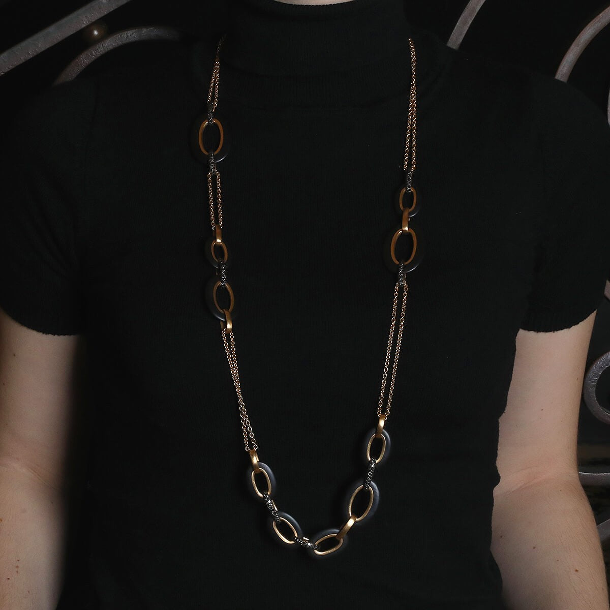 Pomellato Victoria jais, diamonds and gold necklace