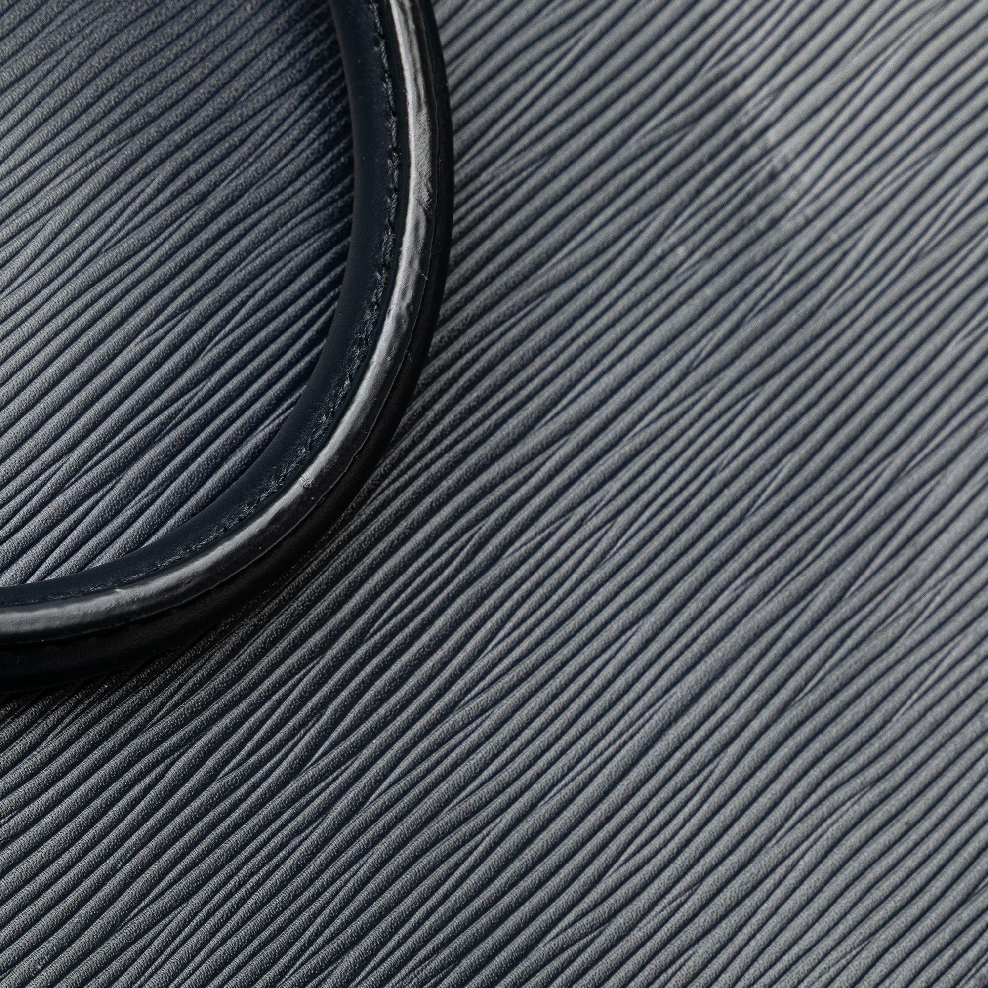 Louis Vuitton Epi Dandy MM Blue