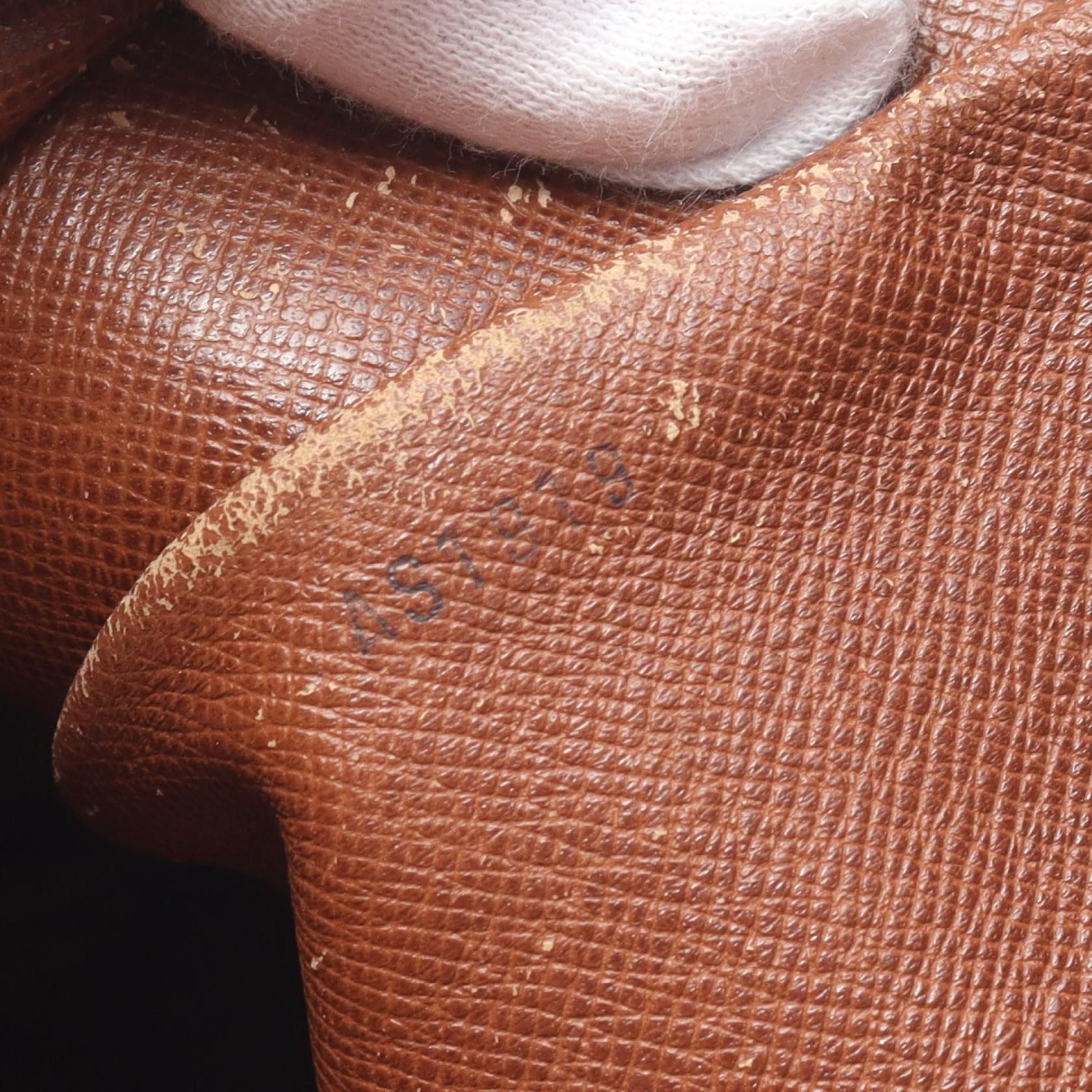 Louis Vuitton Boulogne 30, Monogram