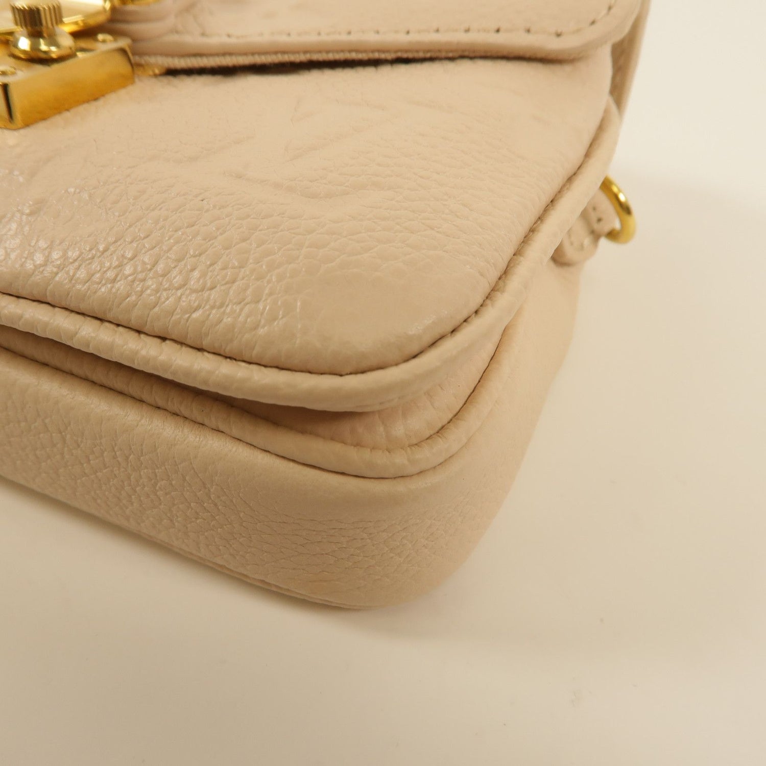 Louis Vuitton Empreinte Micro Metis Hand-turned Shoulder Bag Beige 2way Shoulder Bag M 81390