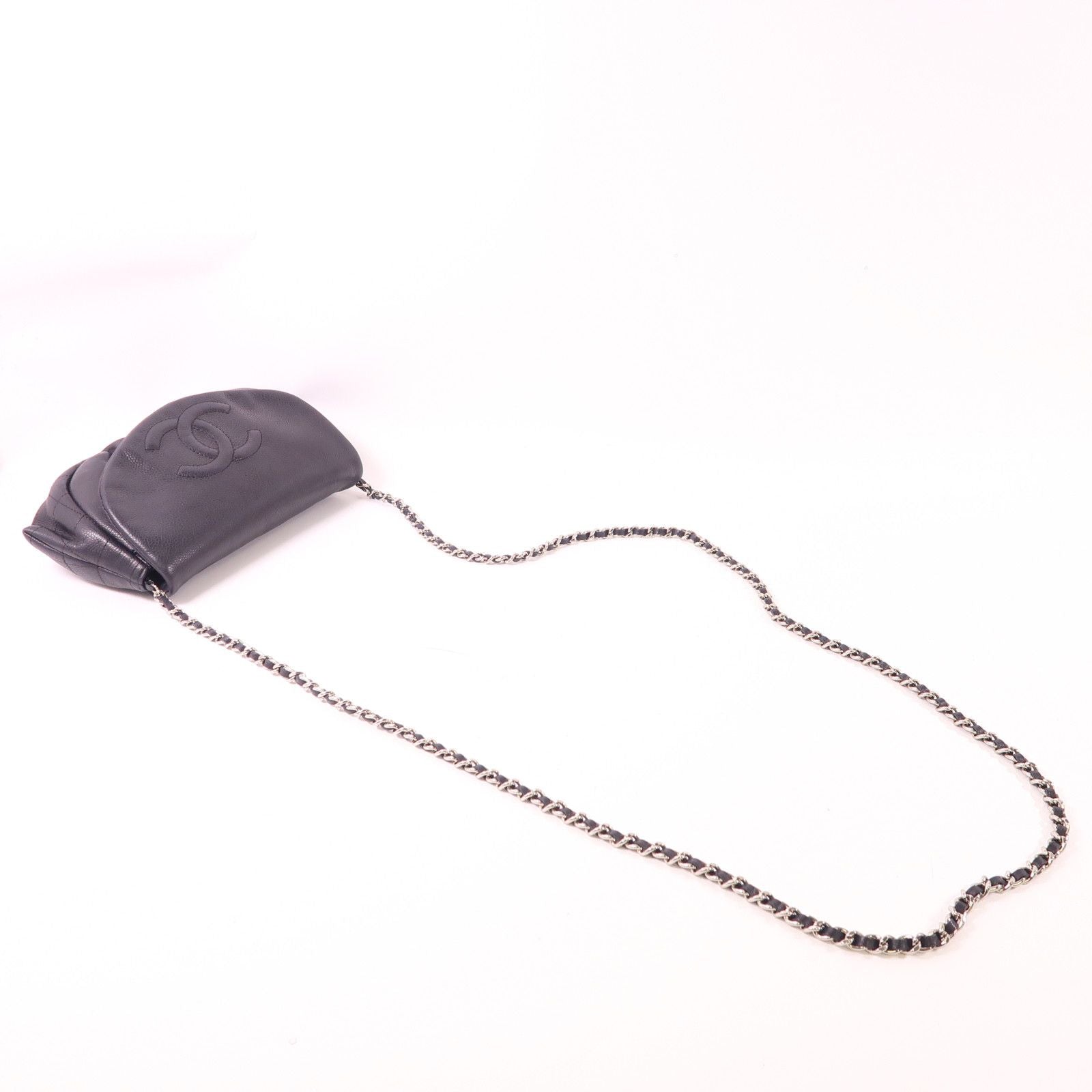 Chanel Black Cowhide Leather Shoulder Bag Calfskin (cowhide)