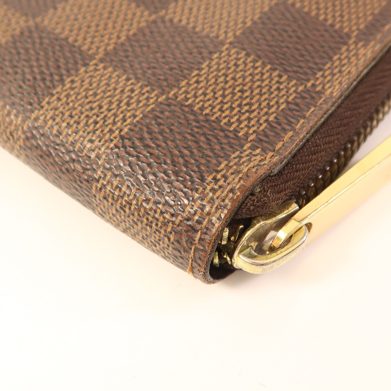 Louis Vuitton Zippy Wallet, Damier Ebene