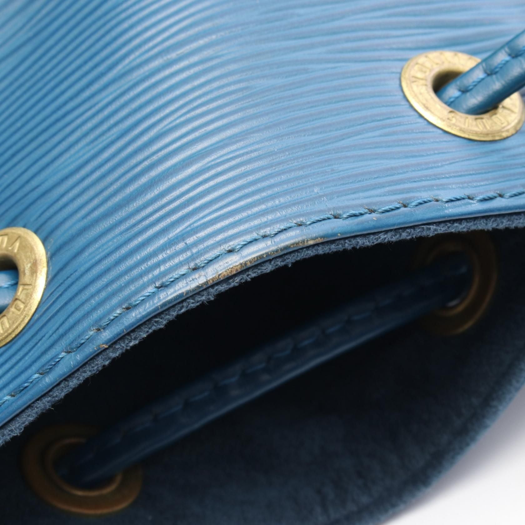 Louis Vuitton Noe Petit, Epi