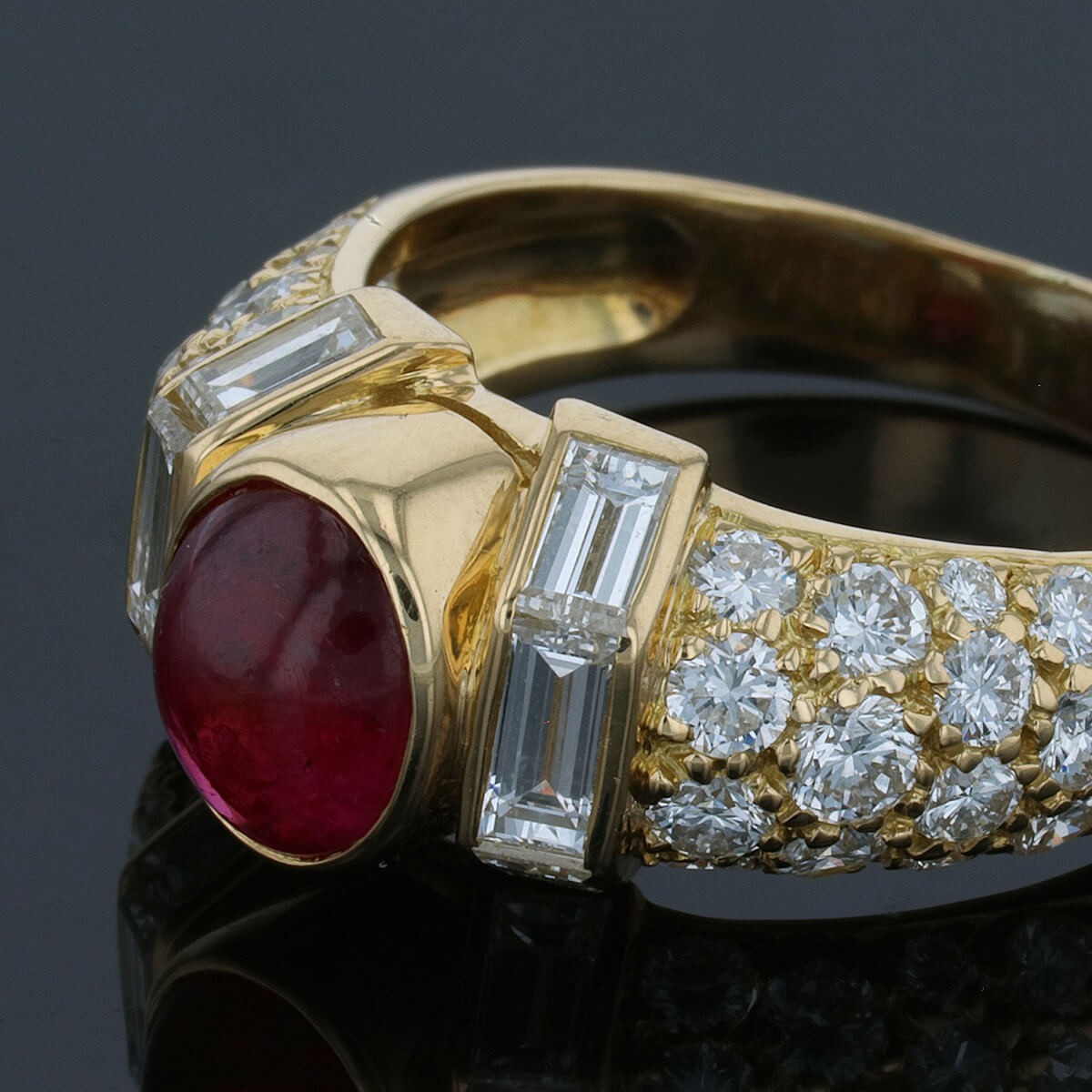 Ruby, diamonds and gold ring