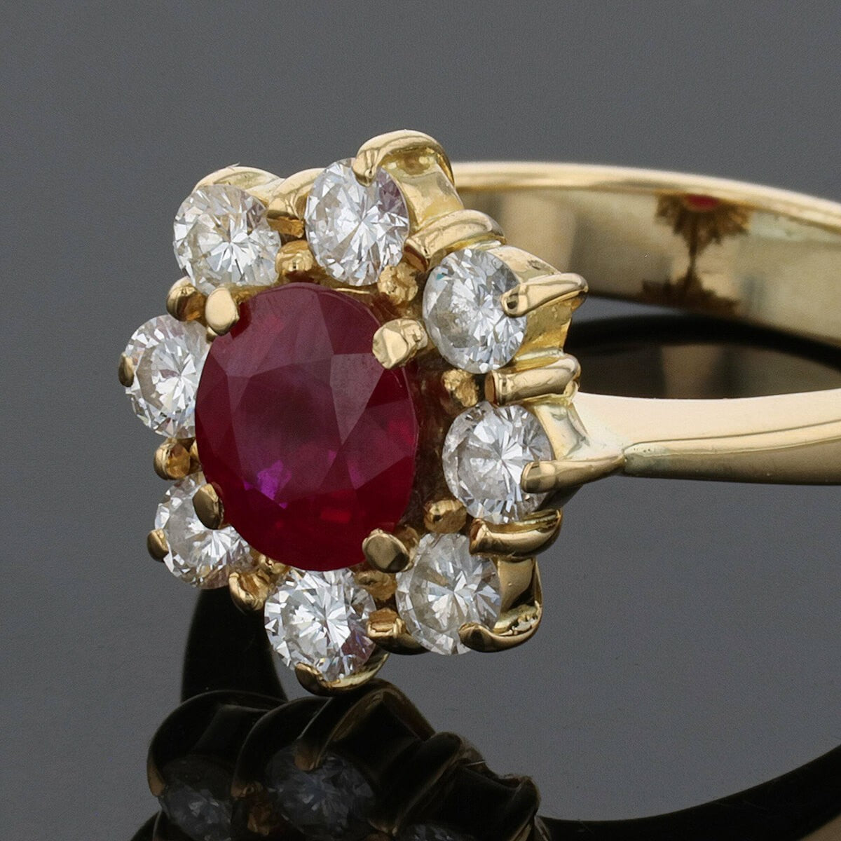 Ruby, diamonds and gold ring