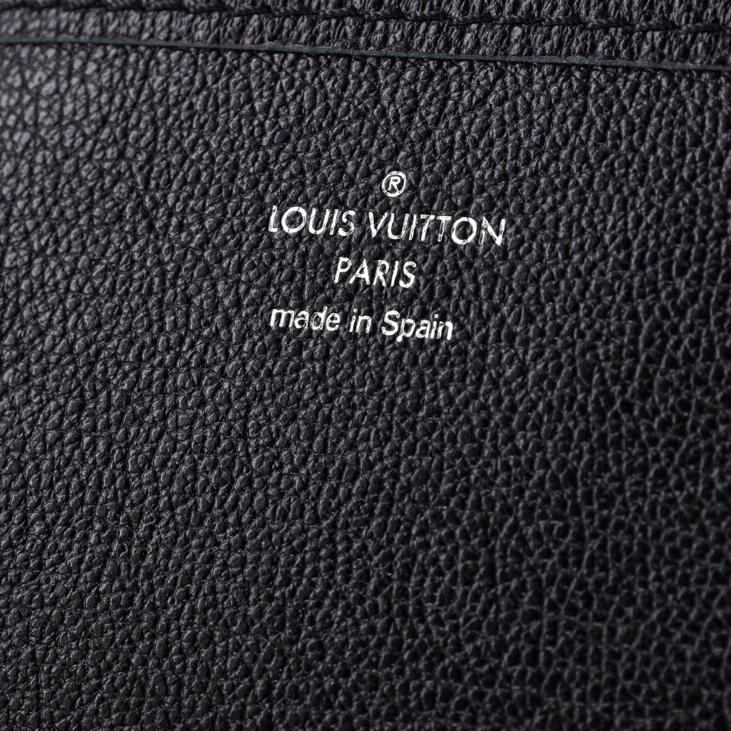 Louis Vuitton Cabas Voyage Nm Taurillon Leather