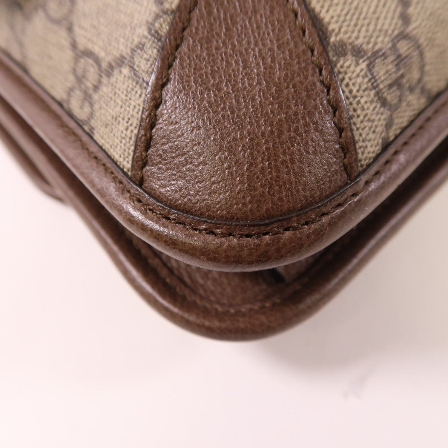 Gucci Painted Canvas Neo Vintage Small Gold Shoulder Bag Brown Pvc Coated Canvas 501050