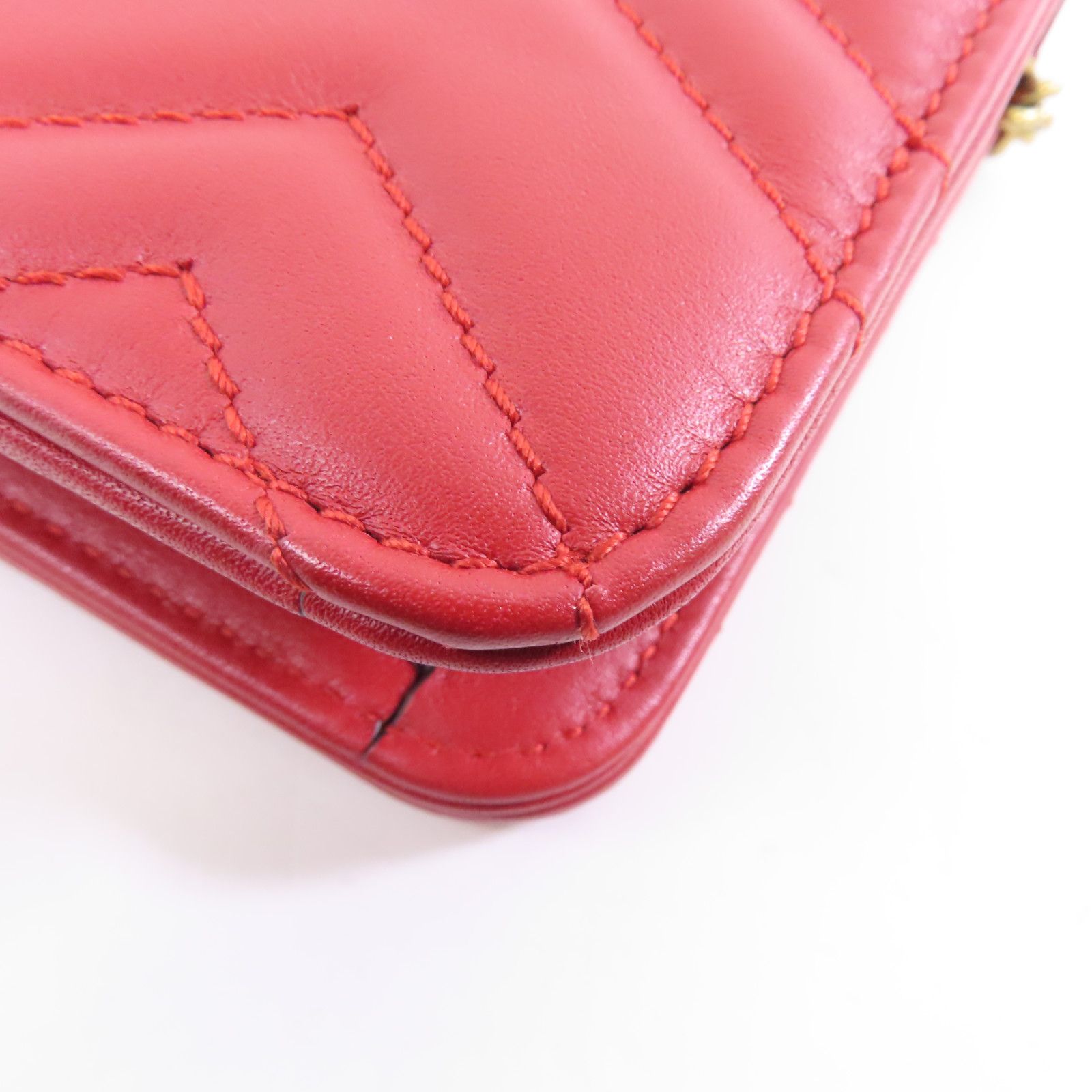 Gucci Cowhide Leather Gg Marmont Gold Bag Crimson Shoulder Bag Red Calfskin (cowhide) 488426