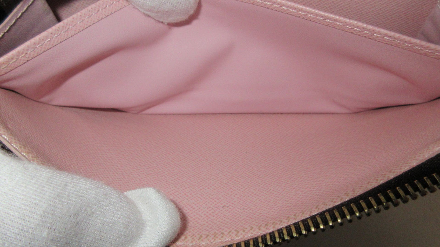 Louis Vuitton Zippy Wallet, Monogram