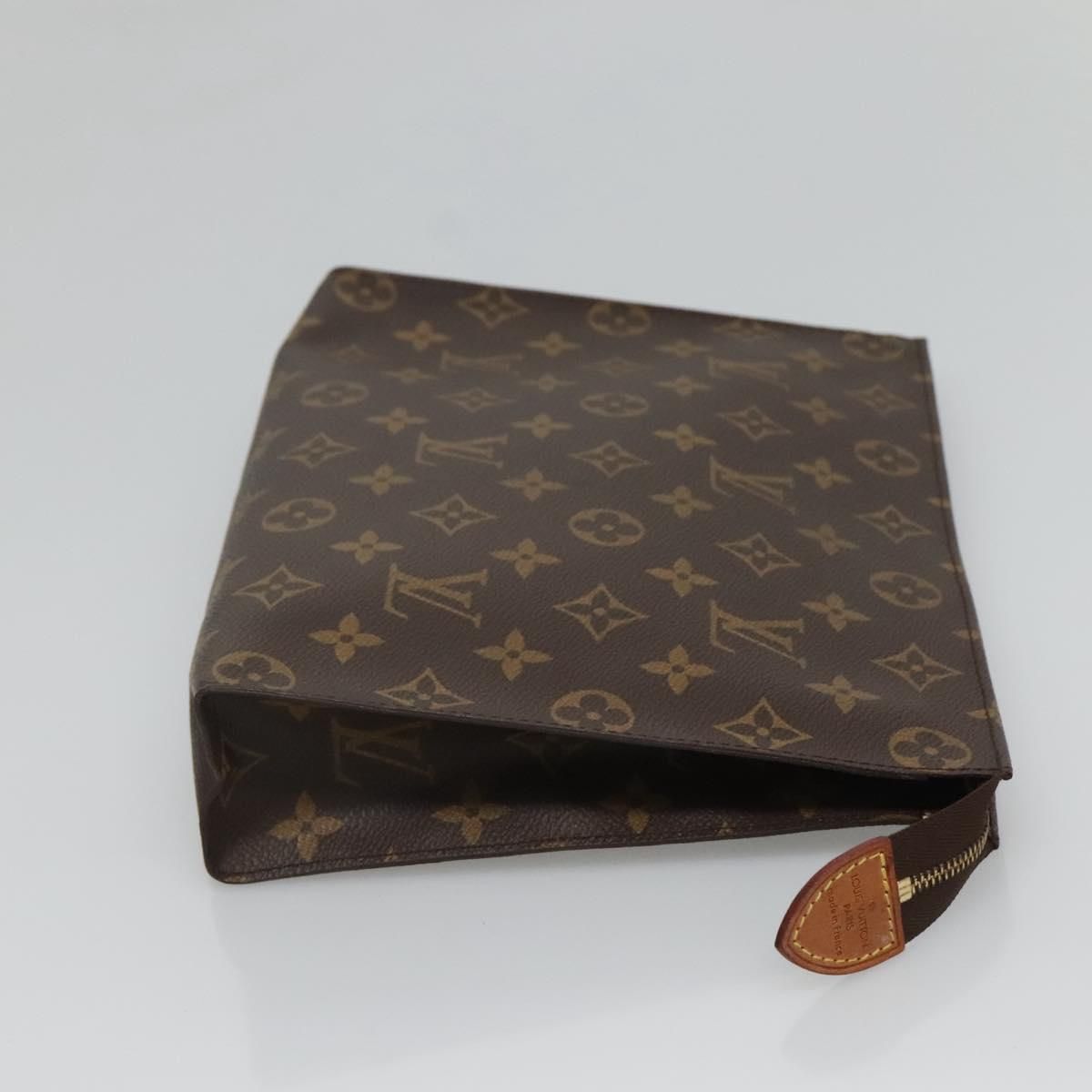 Louis Vuitton Monogram Posh Toilette 26 Pouch M 47542 Lv Auth