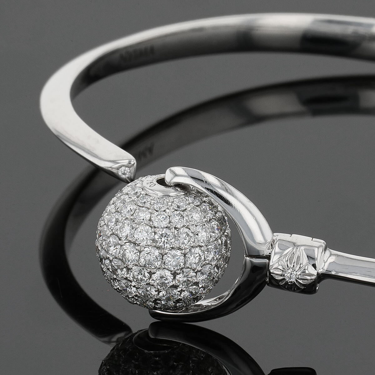Shamballa Jewels Nyima gold and diamonds bracelet