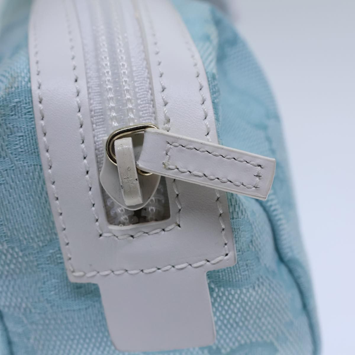 Gucci Gg Canvas Pouch Light Blue 039 1118 Auth
