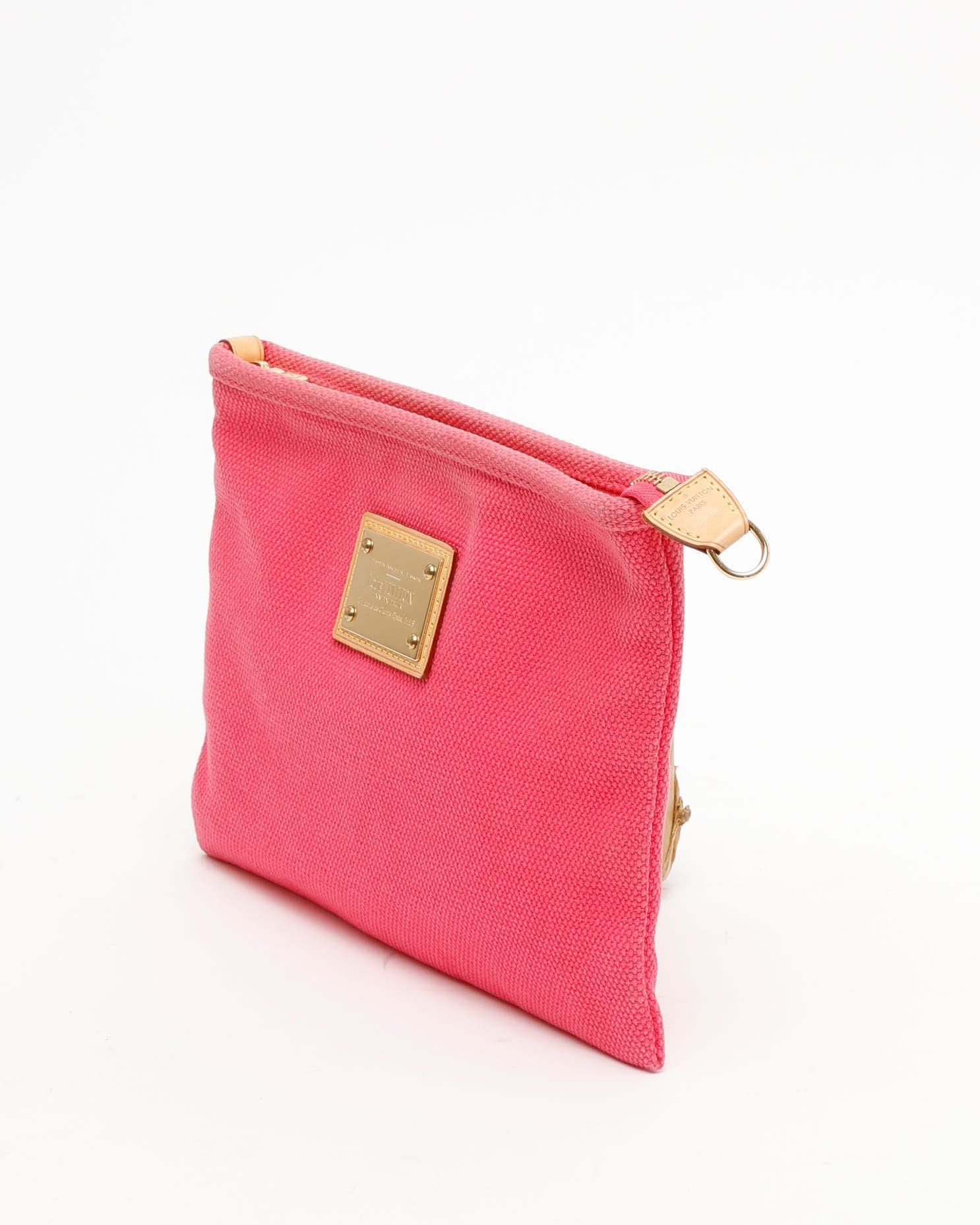 Louis Vuitton Antigua Pochette GM