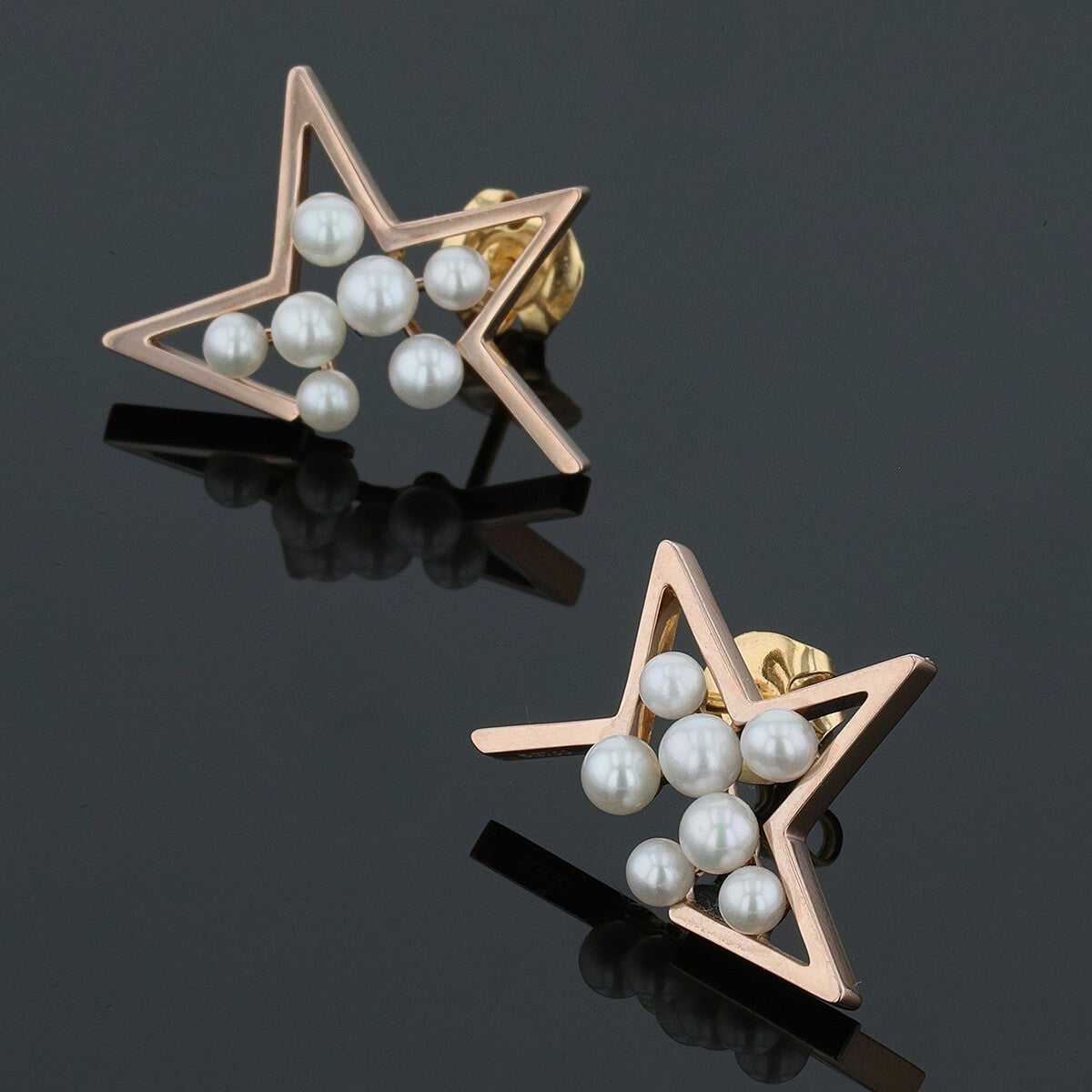 Tasaki cultured pearls and gold earrings