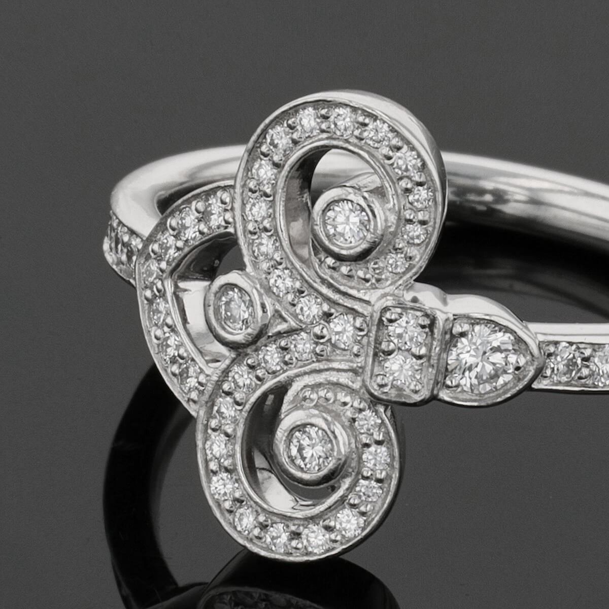 Tiffany & Co. Fleur de Lys platinum and diamonds ring