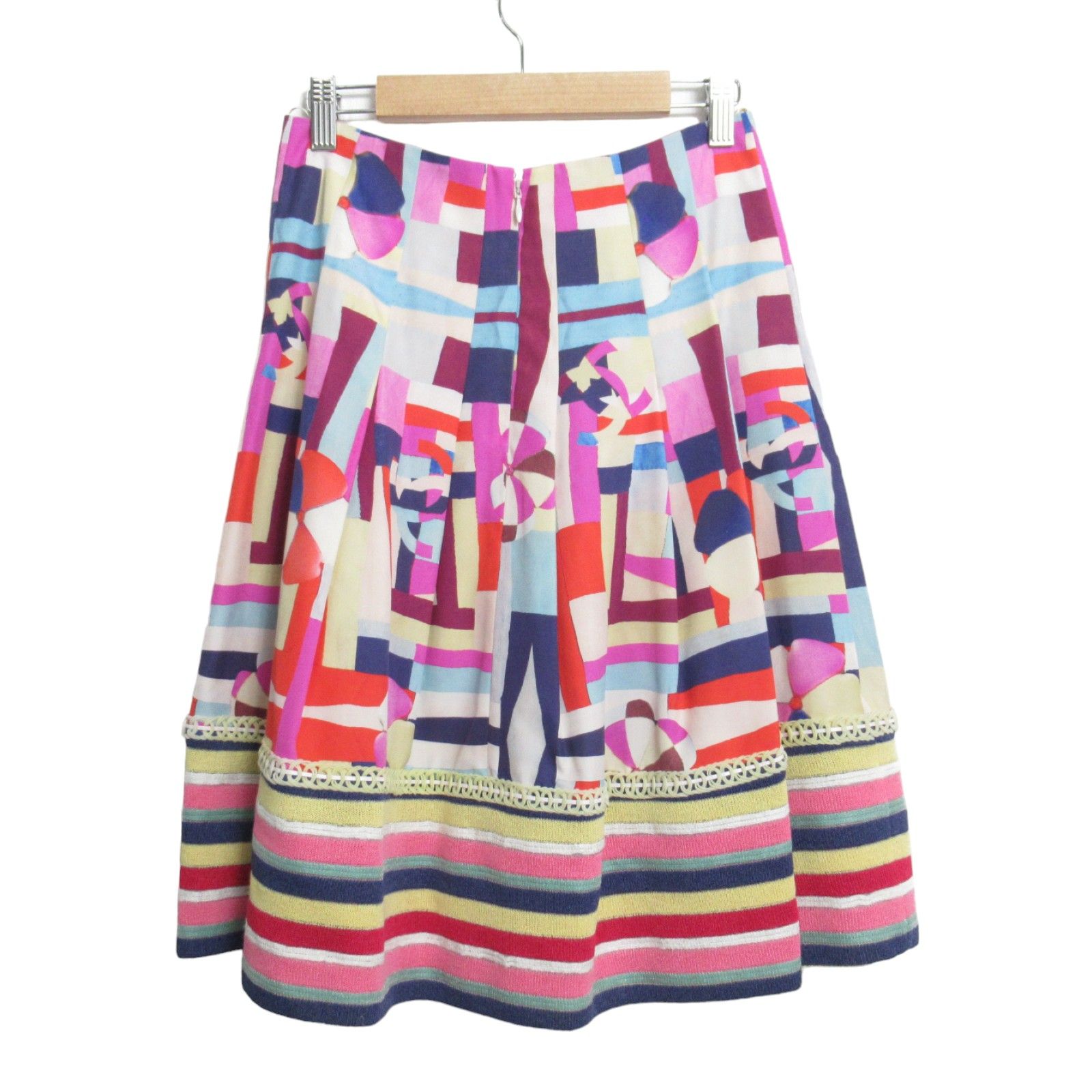 Chanel Knee Length Skirt Silk Multicolor 34