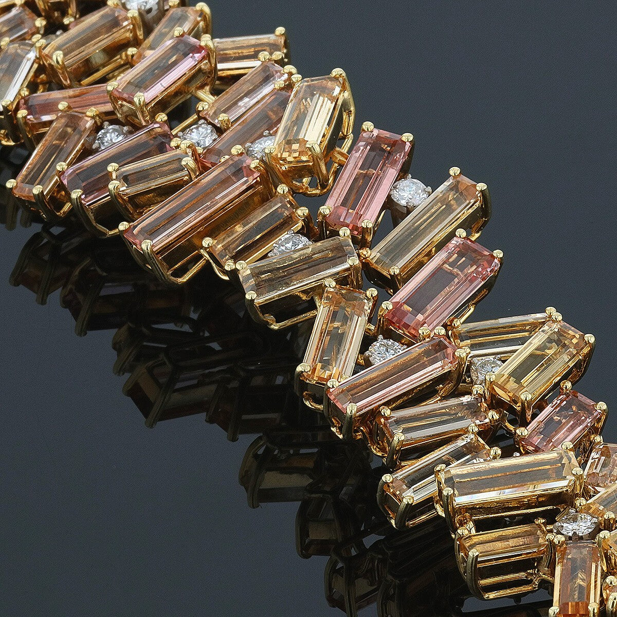 Tourmaline, quartz, diamonds and gold bracelet