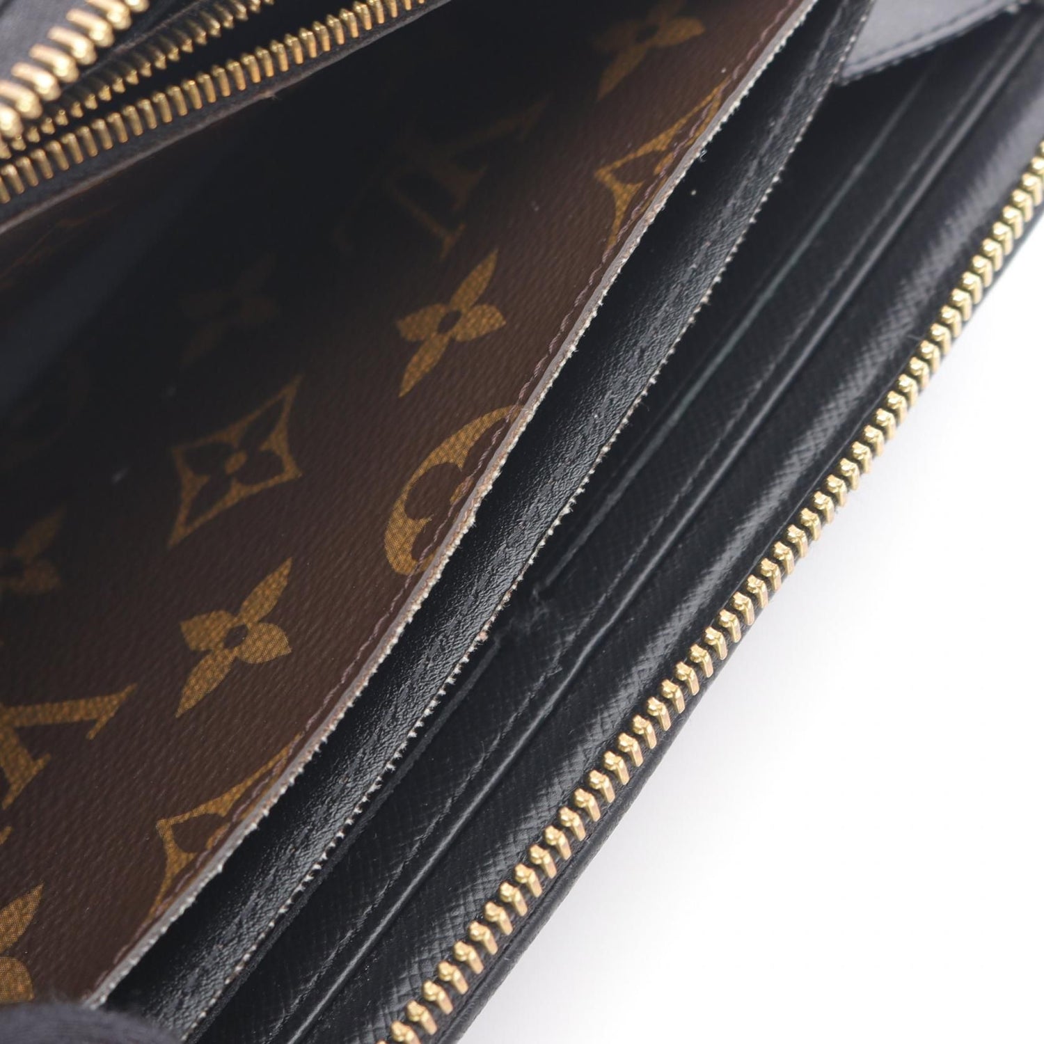 Louis Vuitton Zippy Wallet, Monogram