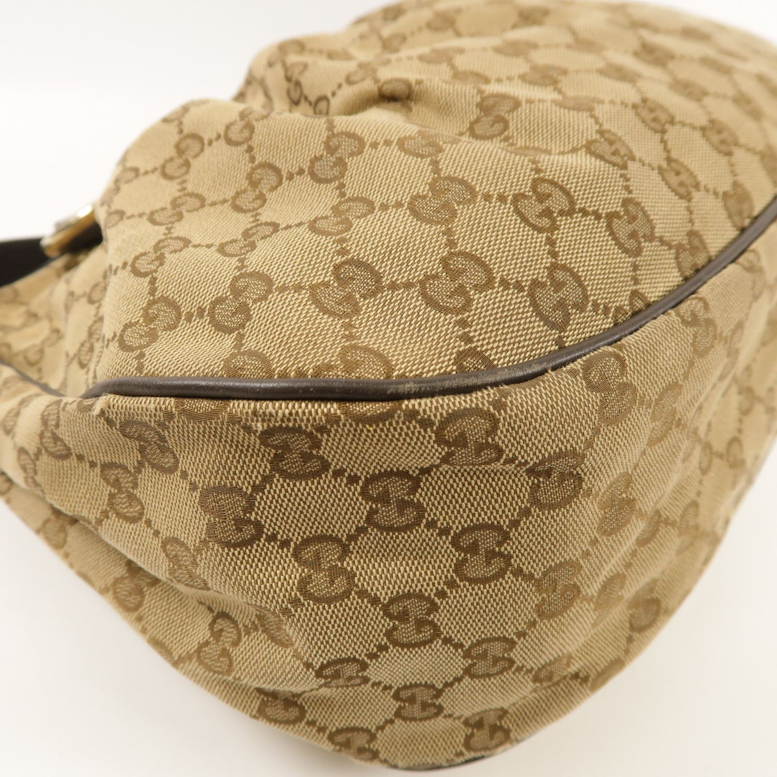 Gucci Medium Sukey Hobo, GG Canvas