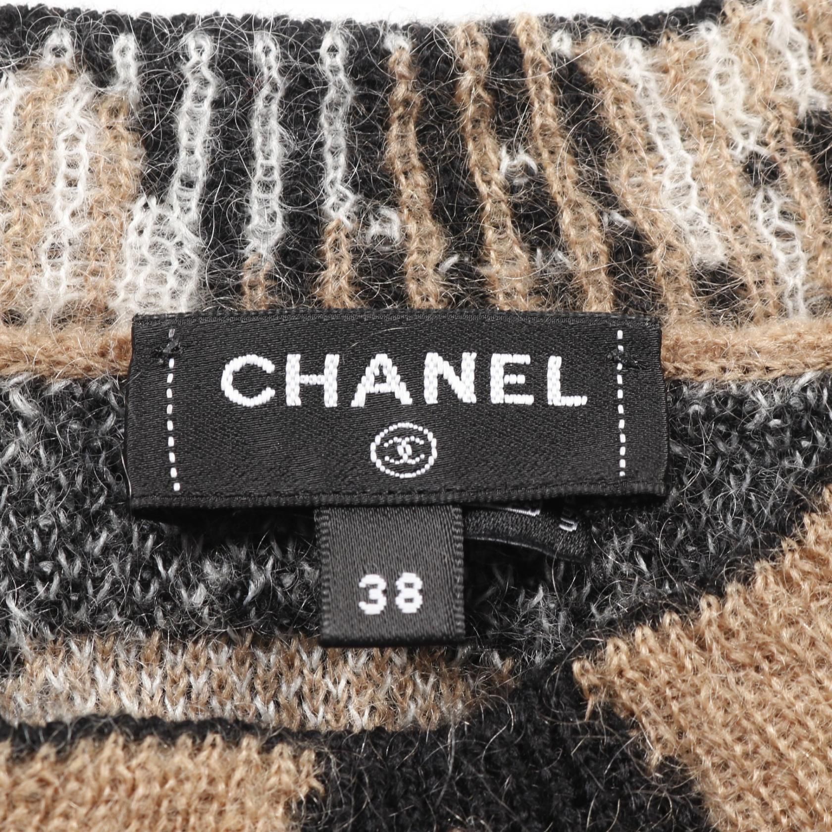Chanel Brown Black White Coco Mark Knit Cashmere Moheya P 75361k 10782