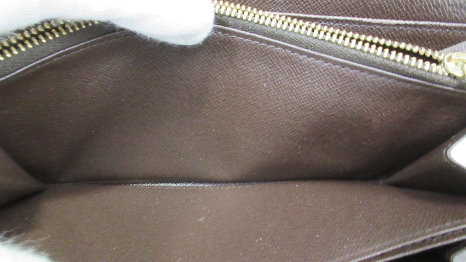 Louis Vuitton Zippy Wallet, Damier Ebene