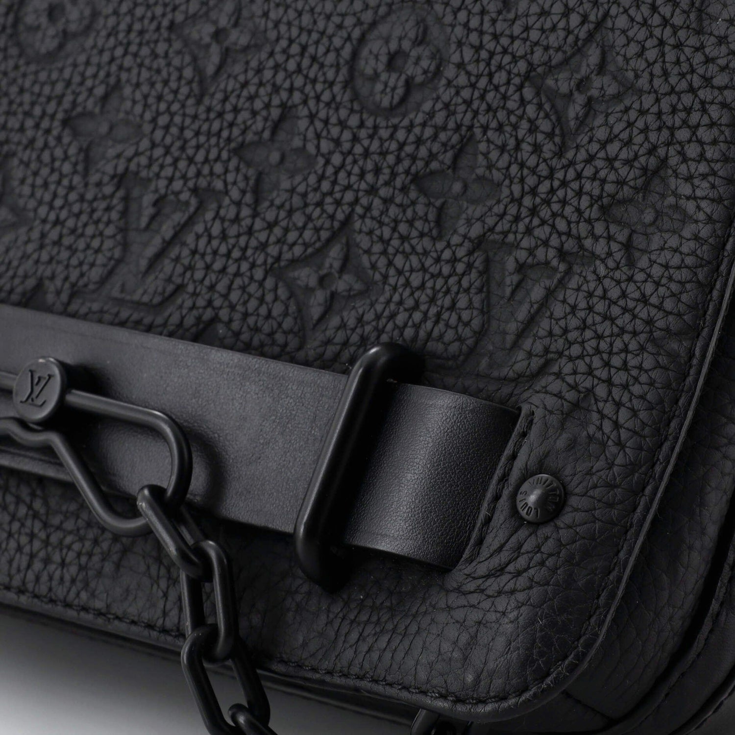 Louis Vuitton Steamer Messenger Bag Monogram Taurillon Leather