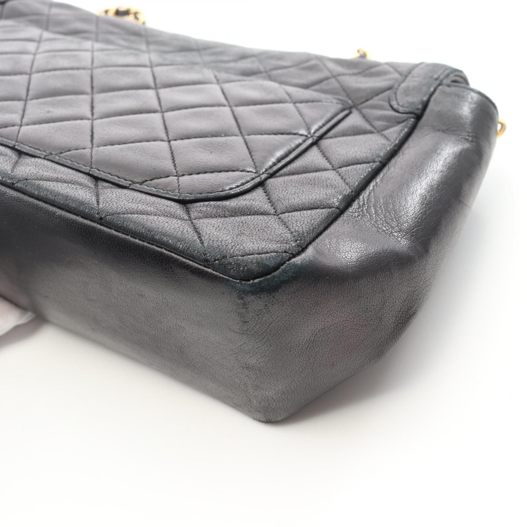 Chanel Black Matelasse Shoulder Bag Lambskin (sheep Leather) A 01113