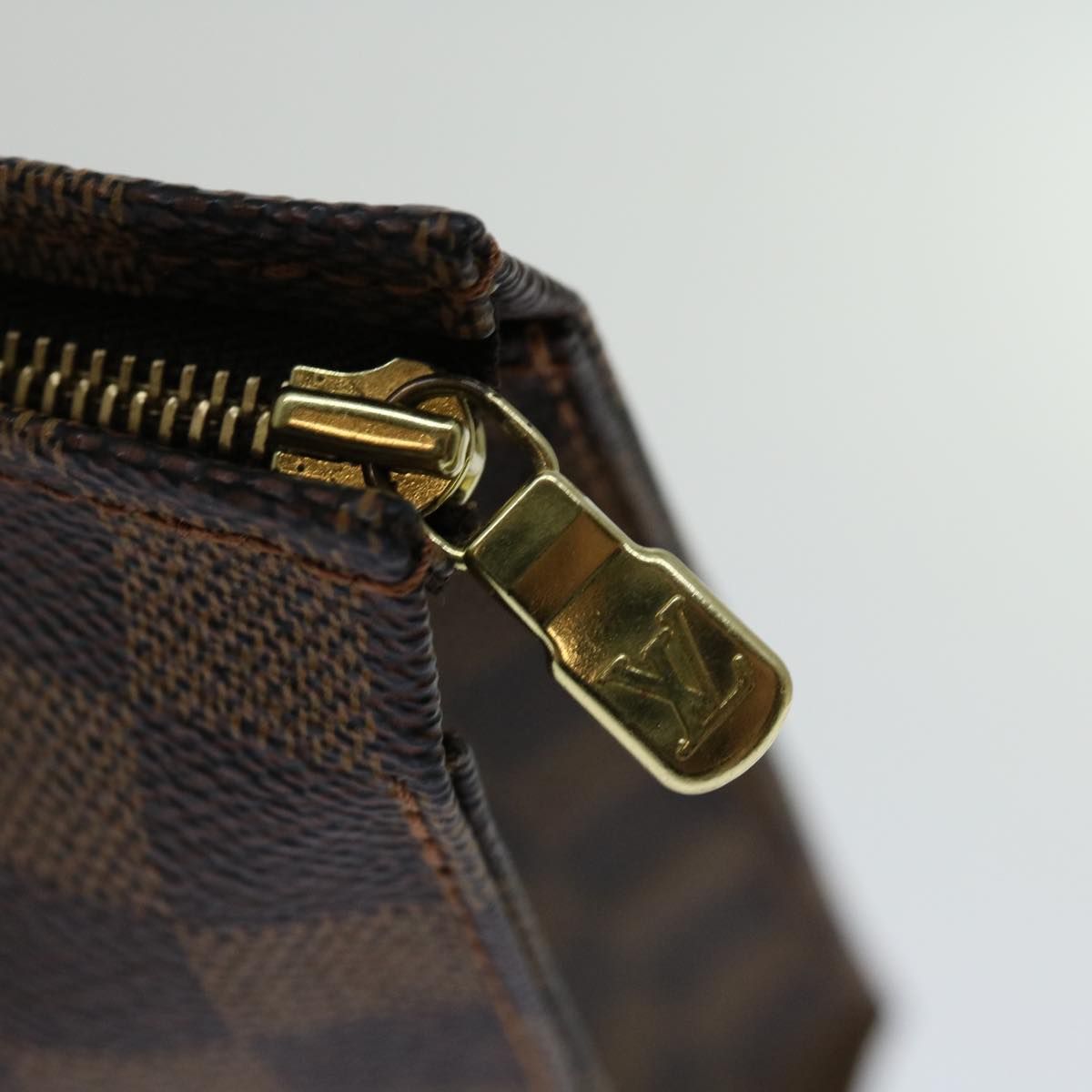 Louis Vuitton Damier Ebene Poche Toilette 26 Pouch N 47543 Lv Auth