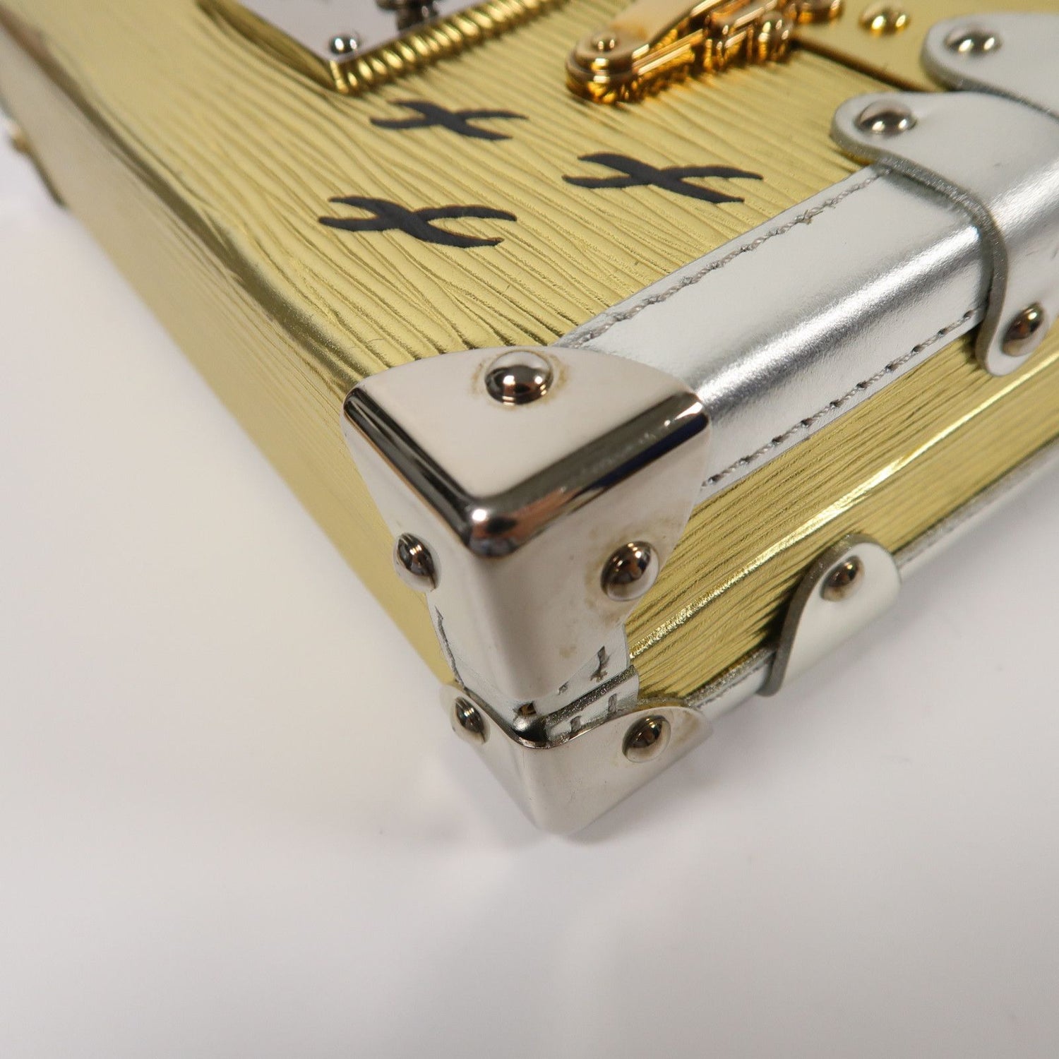 Louis Vuitton Epi/kinpu Petite Malle Kinpaku/ginpaku Shoulder Back Bag Golden Gold Shoulder Bag M 50017