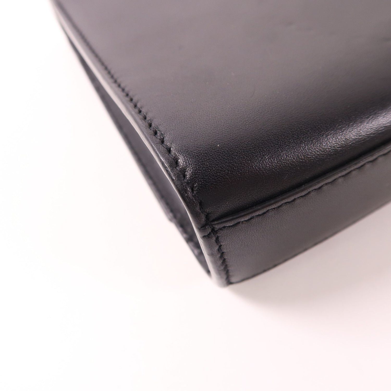 Saint Laurent Cowhide Leather Shoulder Bag Black Calfskin (cowhide) 470428