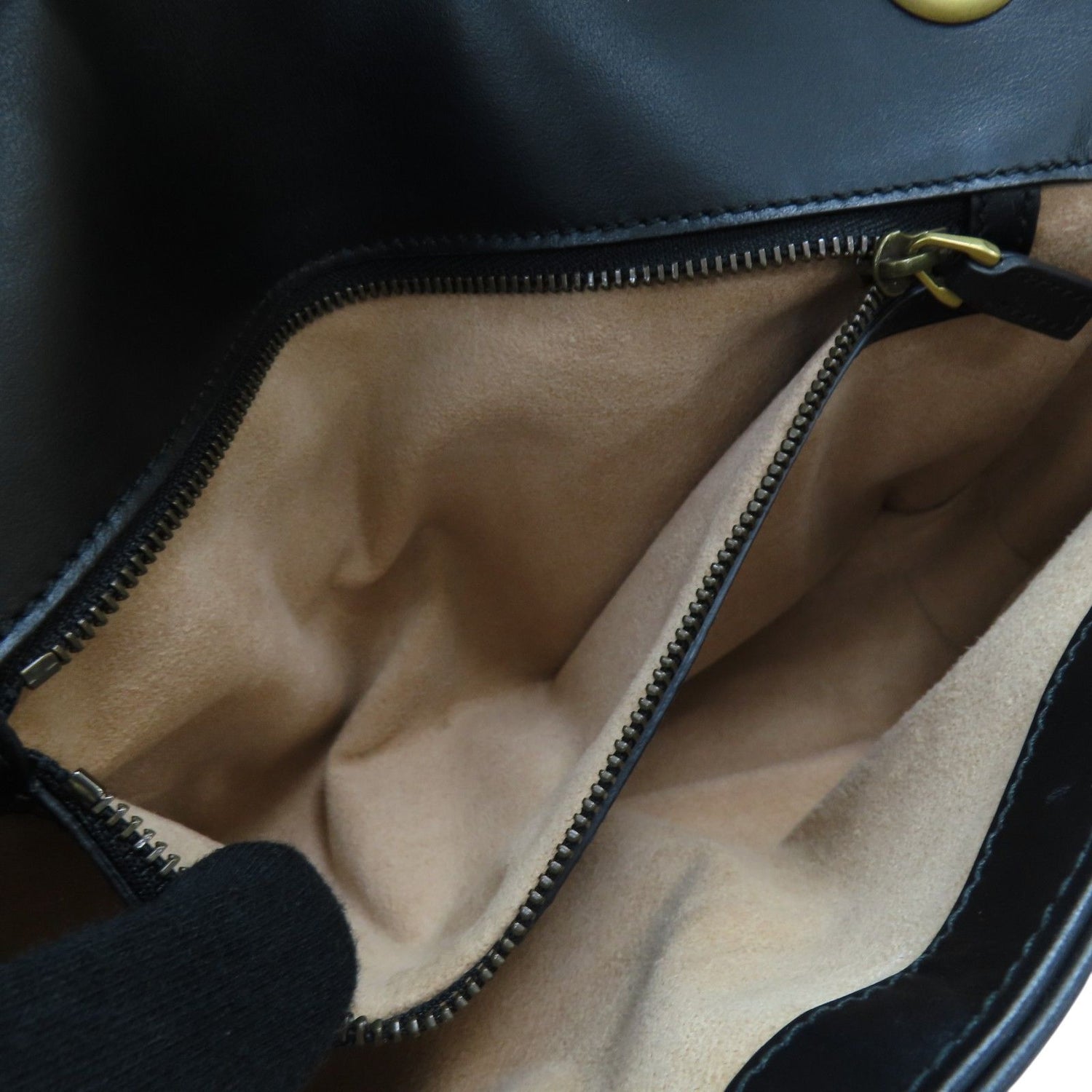 Gucci GG Marmont Small Shoulder Bag Calfskin Black 443497